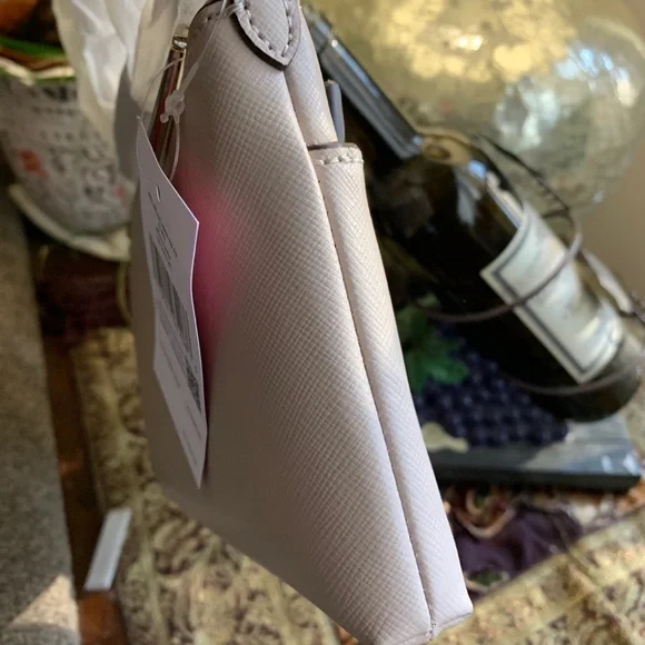 SOLD⛔️Authentic Kate Spade Saffiano leather top zip Crosby w large card holder - Picture 10 of 15